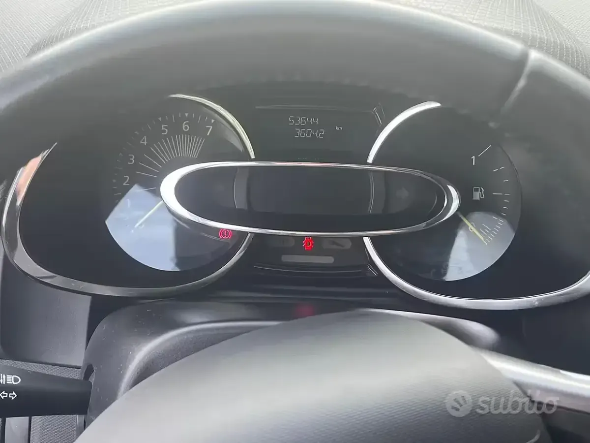 Usata Renault Clio IV 73 CV (53 kW) 2014 Bianco Berlina