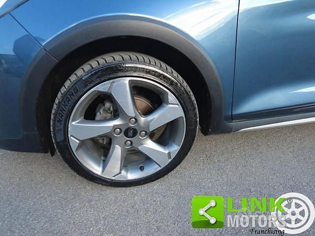Usata Ford Fiesta Active 100 CV (73 kW) 2019 Blu Utilitaria
