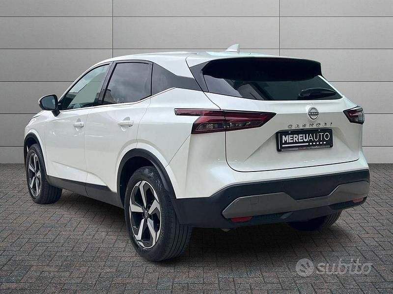 Usata Nissan Qashqai N-Connecta 140 CV (102 kW) 2023 Bianco SUV
