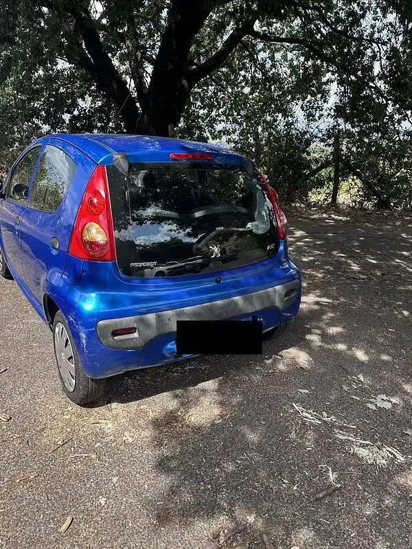 Usata Peugeot 107 68 CV (50 kW) 2009 Utilitaria