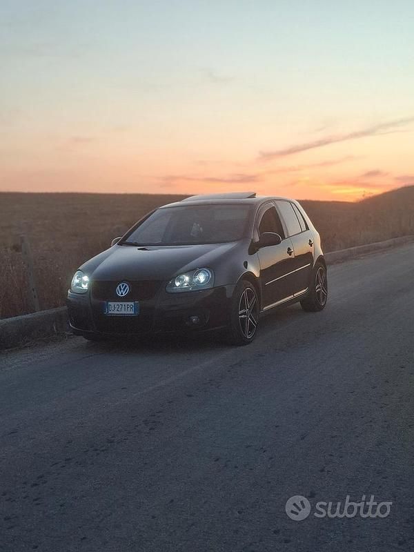 Usata VW Golf V 105 CV (77 kW) 2007 Nero Berlina