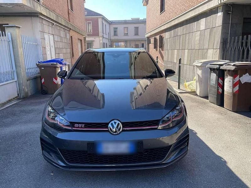 Usata VW Golf VII GTI 245 CV (180 kW) 2019 Grigio Berlina