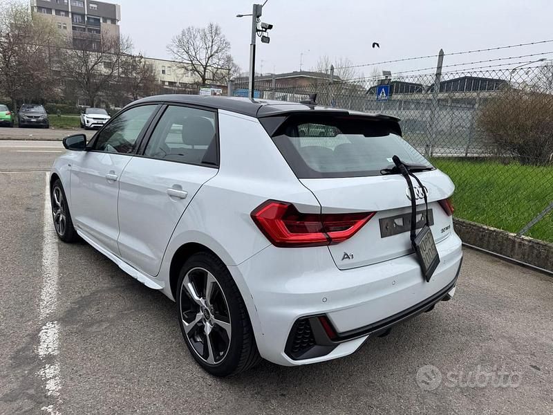 Usata Audi A1 S-Line 116 CV (85 kW) 2023 Bianco pastello SUV