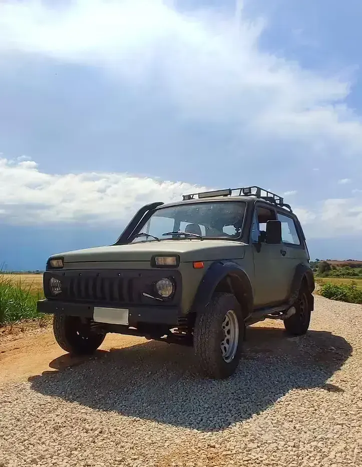 Usata Lada niva 75 CV (55 kW) 1990 SUV