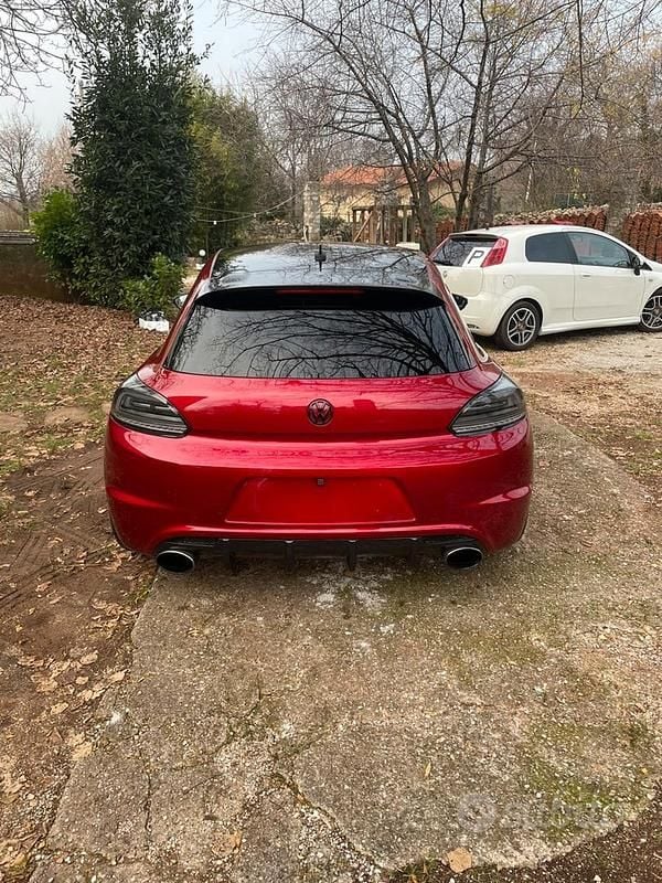 Usata VW Scirocco R 170 CV (125 kW) 2011 Rosso Coupé