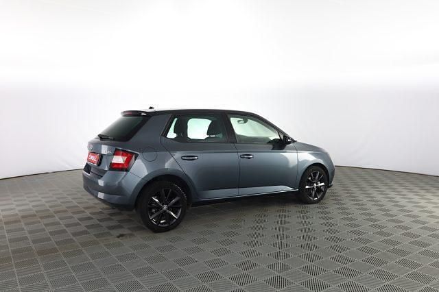 Usata Skoda Fabia Design Edition 95 CV (69 kW) 2018 Grigio quarzo metallizzato con tetto nero tulipa Utilitaria