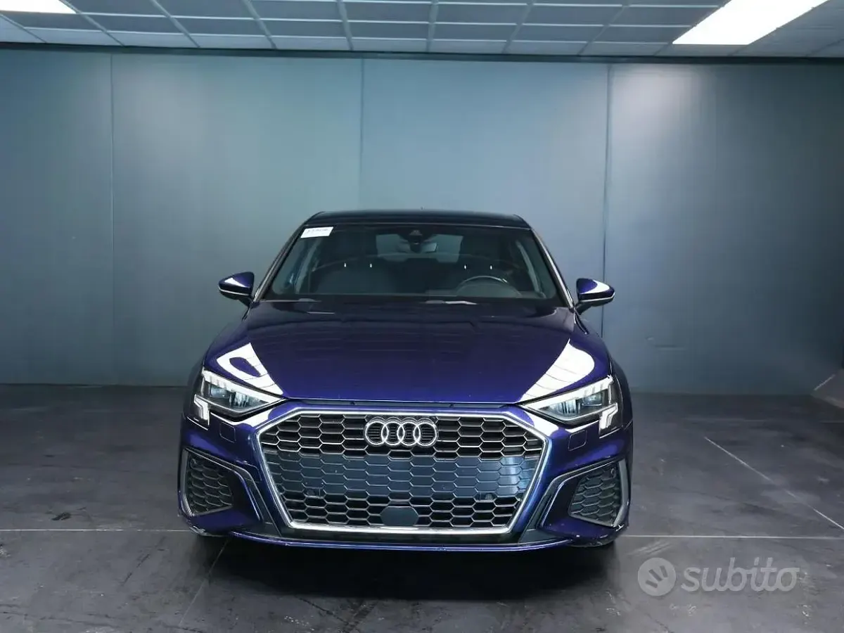 Usata Audi A3 S-Line 116 CV (85 kW) 2024 Bluazzurro Berlina