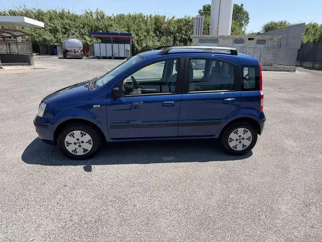 Usata Fiat Panda Dynamic 60 CV (44 kW) 2005 Blu Utilitaria
