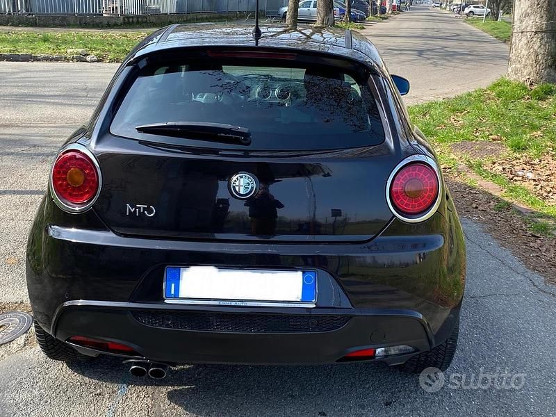 Usata Alfa Romeo MiTo 155 CV (114 kW) 2008 Nero Utilitaria