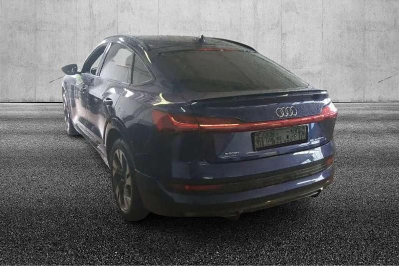 Usata Audi e-tron S-Line 158 kW (215 CV) 2022 Blu/azzurro SUV