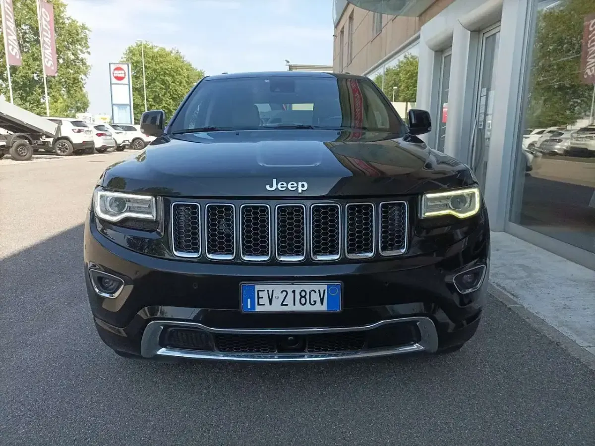 Usata Jeep Grand Cherokee Overland 250 CV (183 kW) 2014 Nero SUV