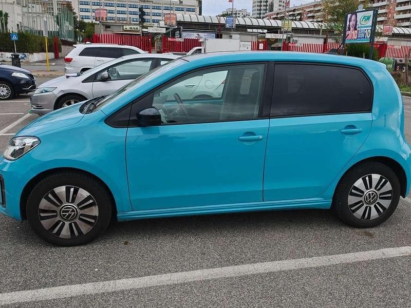 Usata VW e-up! 61 kW (83 CV) 2020 Blu/azzurro Utilitaria