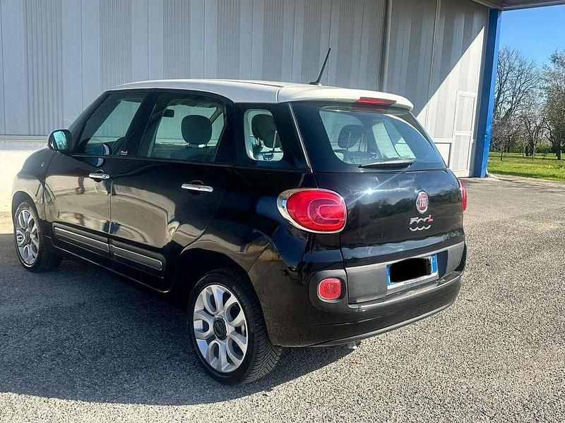 Usata Fiat 500L Living 80 CV (58 kW) 2016 Nero Monovolume