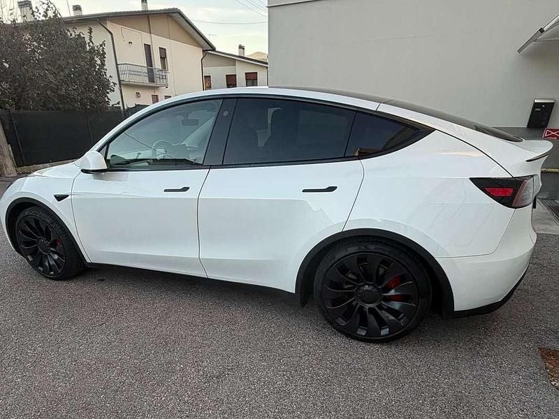Usata Tesla Model Y Performance 155 kW (211 CV) 2022 Bianco SUV