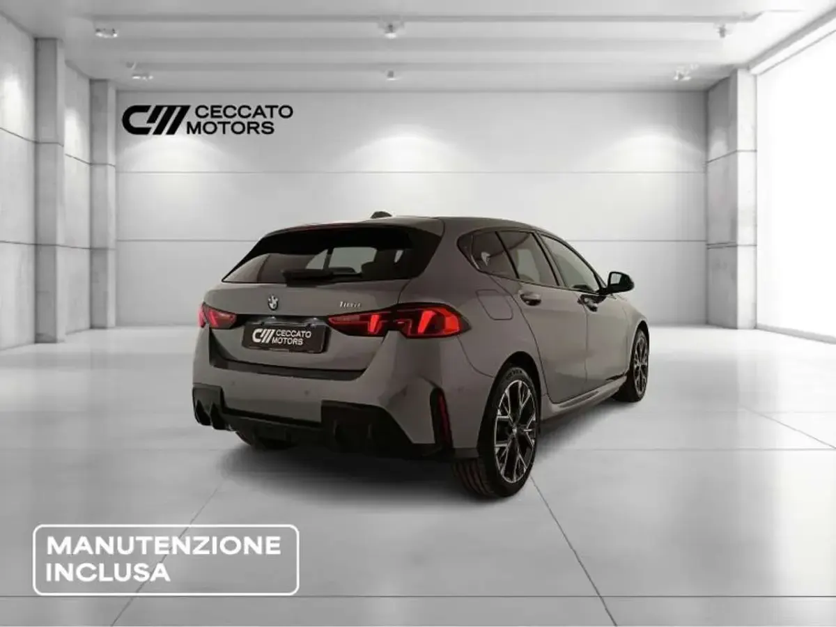 Usata BMW 118 M Sport 150 CV (110 kW) 2025 Grigio Utilitaria