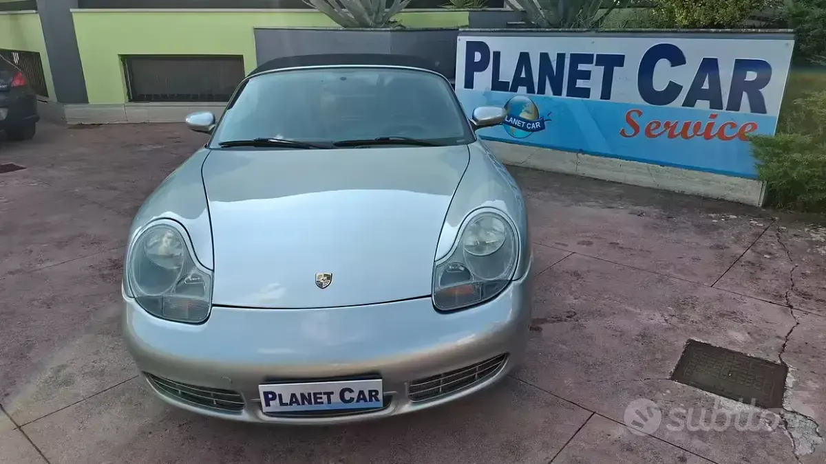 Usata Porsche Boxster 204 CV (150 kW) 1999 Grigio Cabrio