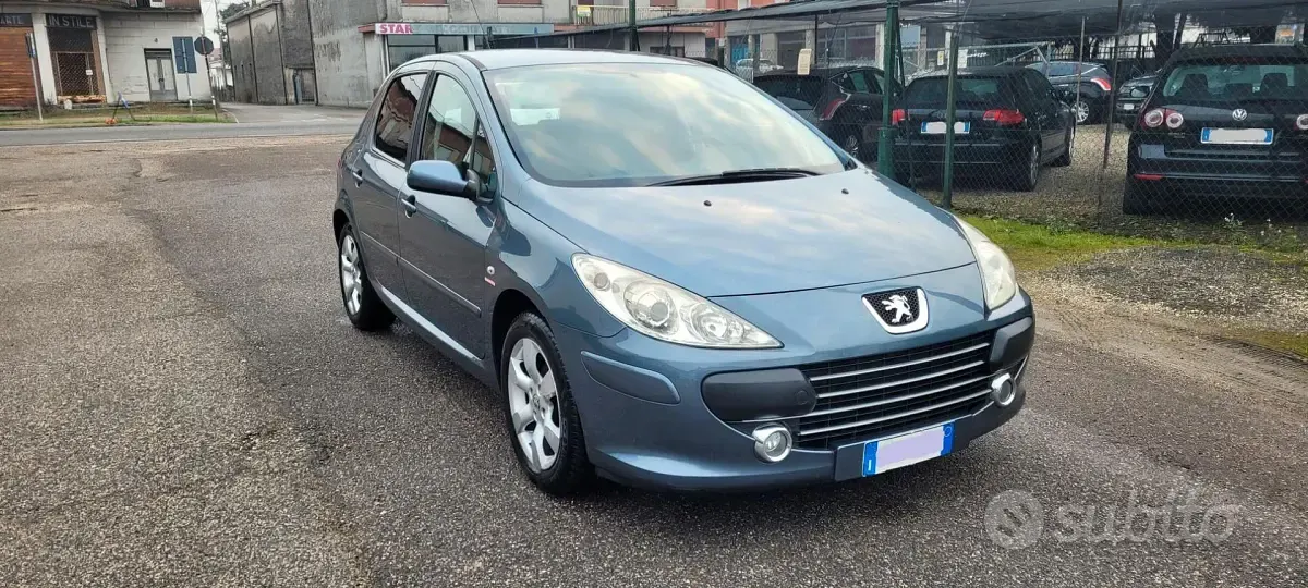 Usata Peugeot 307 109 CV (80 kW) 2008 Grigio Berlina