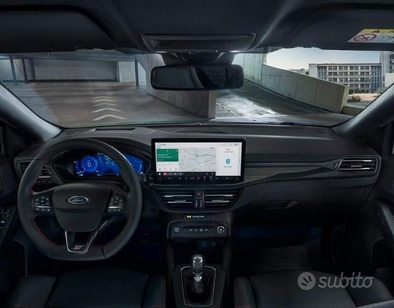 Usata Ford Focus 125 CV (91 kW) 2023 Nero Berlina