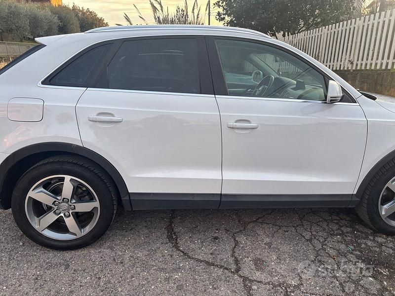 Begagnad Audi Q3 2012 Vit SUV