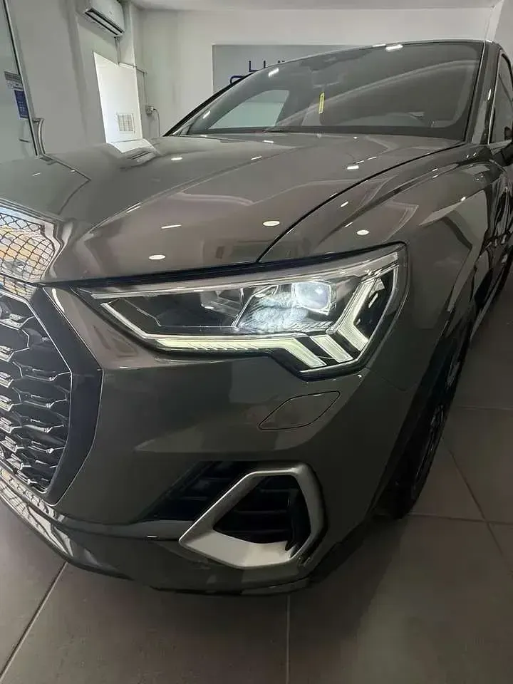 Usata Audi Q3 S-Line 150 CV (110 kW) 2023 Grigio SUV