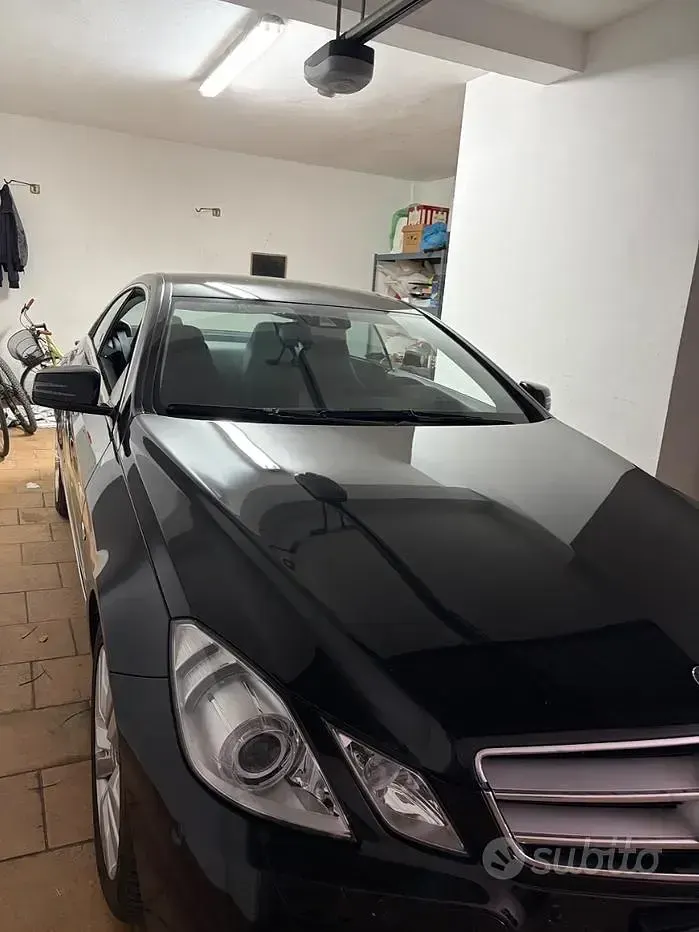 Usata Mercedes E250 204 CV (150 kW) 2013 Nero