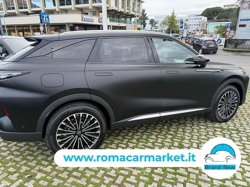 Nuova Omoda 9 537 CV (394 kW) 2026 Nero SUV