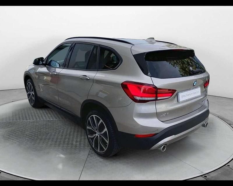 Usata BMW X1 Advantage 190 CV (139 kW) 2022 Beige SUV