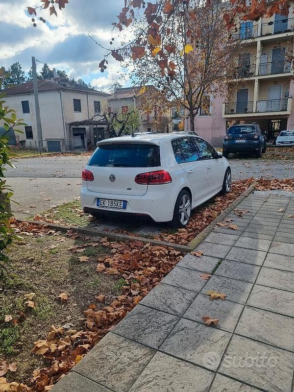 Usata VW Golf VI 140 CV (102 kW) 2011 Bianco Utilitaria