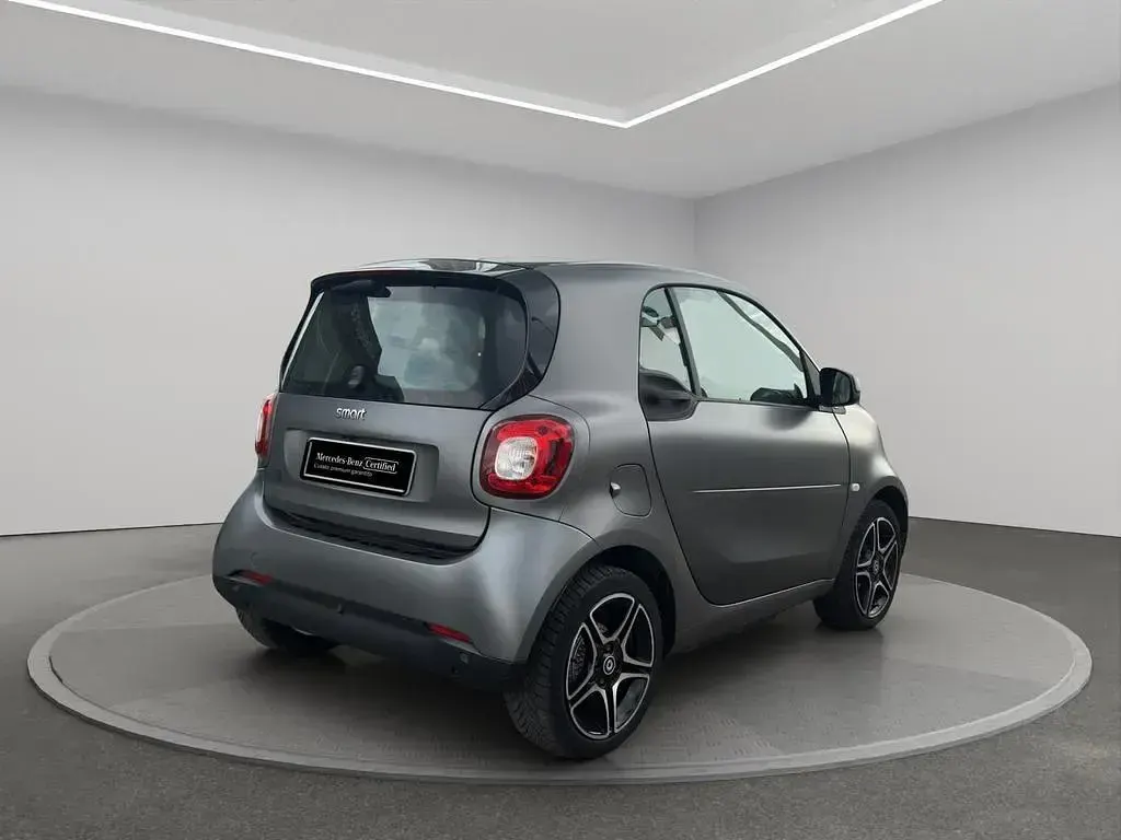 Usata Smart ForTwo Electric Drive Pulse 41 kW (56 CV) 2021 Grigio Coupé