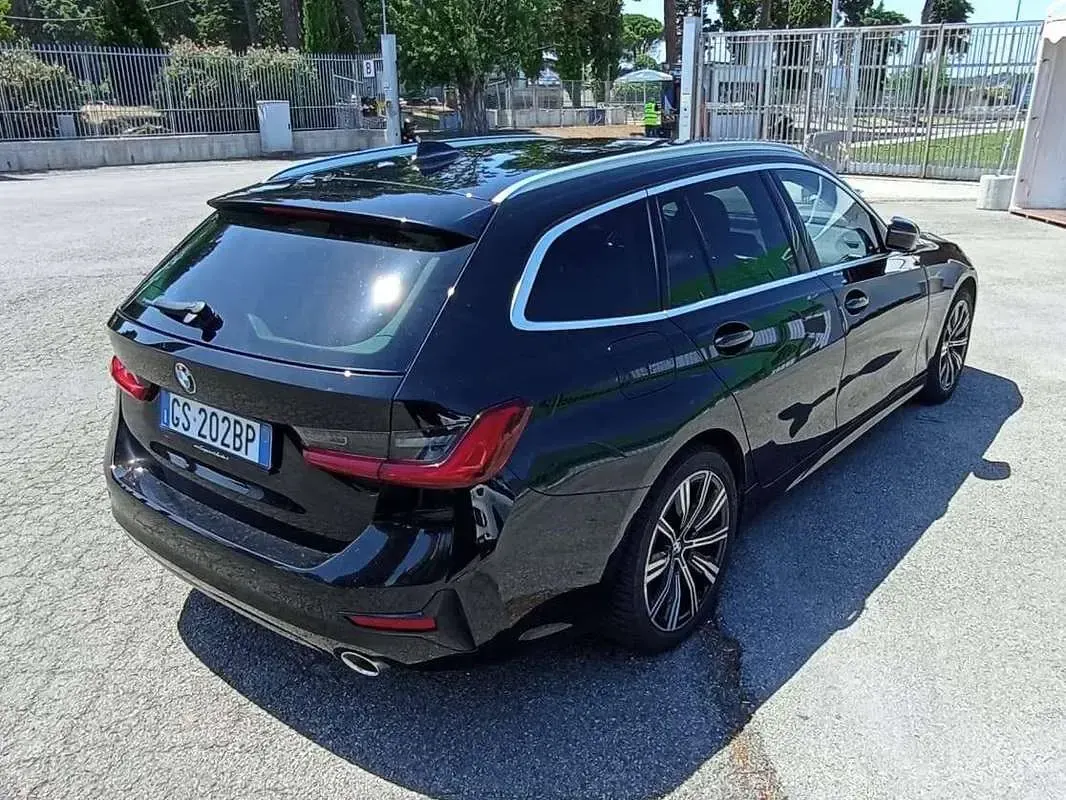 Usata BMW 320 190 CV (139 kW) 2020 Nero Station wagon