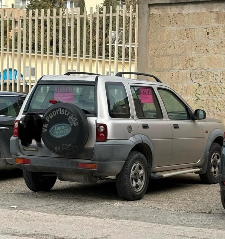 Grigio Usata 2001 Land Rover Freelander SUV | 2500 € (Molto cara) - Immagine 1/4
