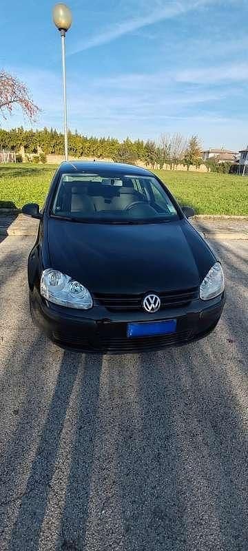 Usata VW Golf VI Comfortline 110 CV (80 kW) 2008 Utilitaria