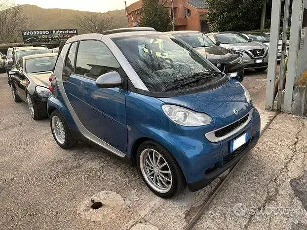 Usata Smart ForTwo Cabrio 60 CV (44 kW) 2010 Blu Cabrio