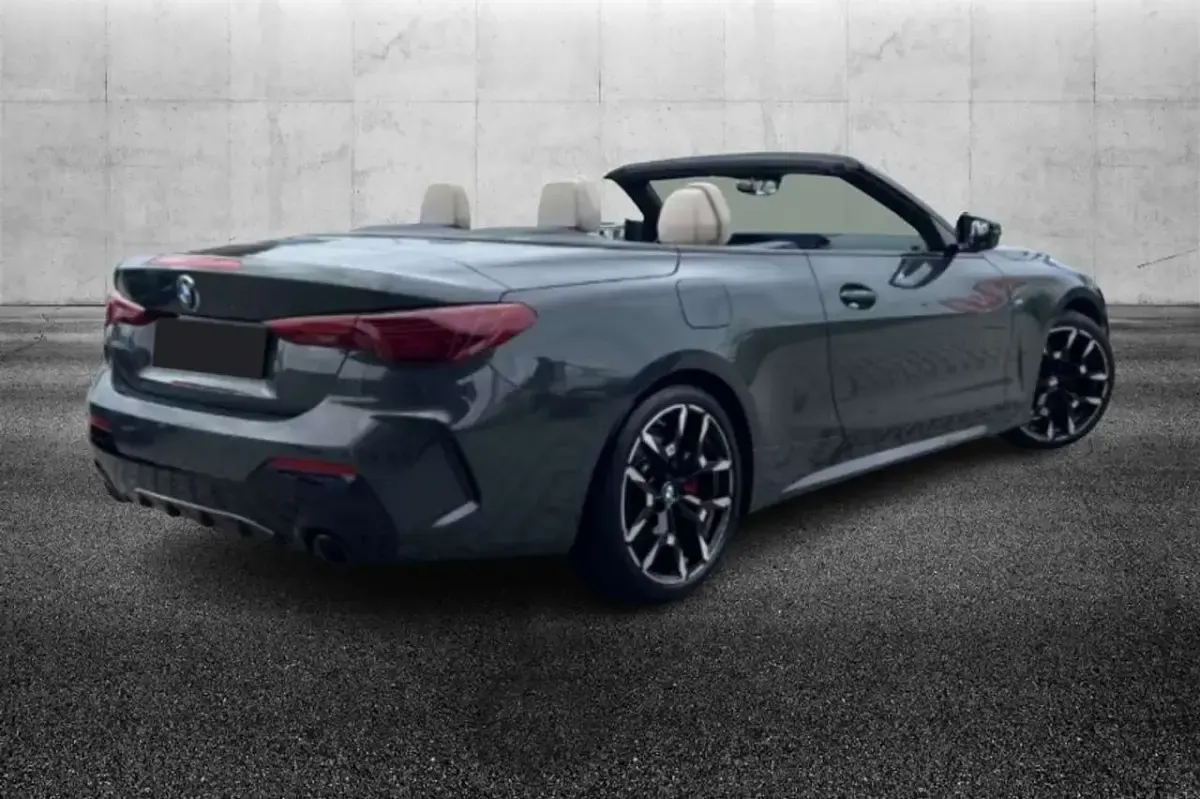 Usata BMW 420 Cabriolet M Sport 190 CV (139 kW) 2024 Grigio Cabrio