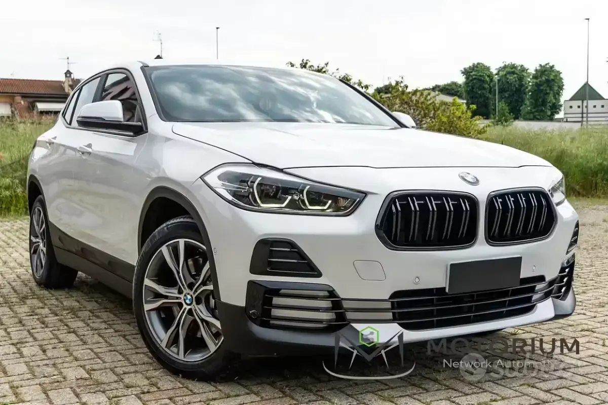 Begagnad BMW X2 Comfort Edition 178 HK (130 kW) 2022 Vit SUV