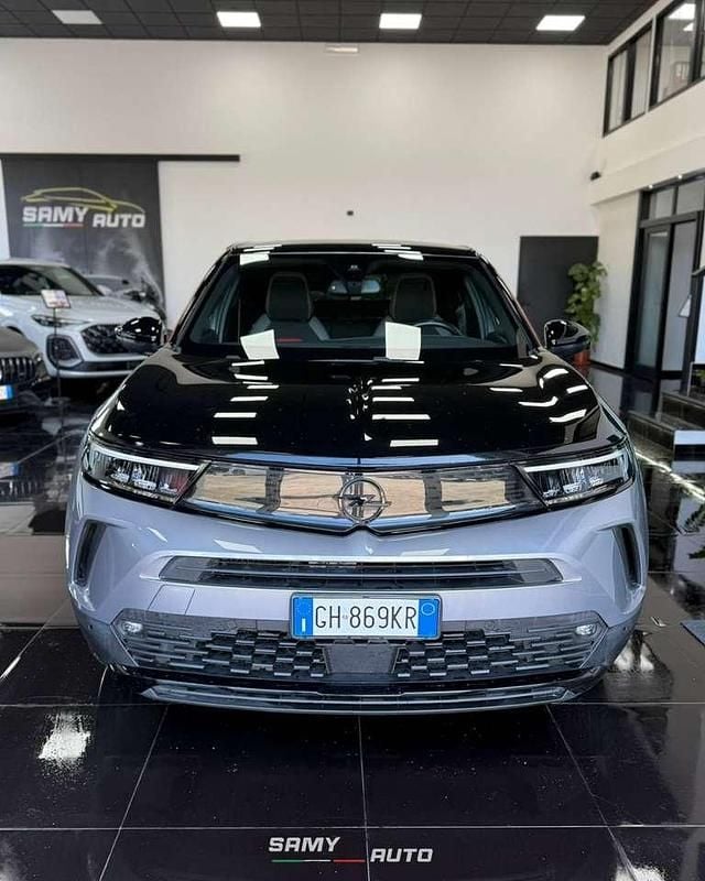 Usata Opel Mokka GS Line 131 CV (96 kW) 2022 Grigio SUV