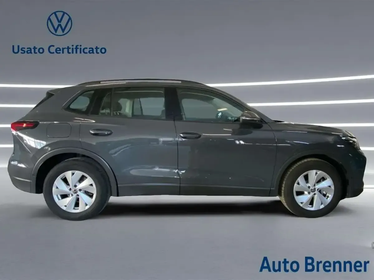 Usata VW Tiguan Life 150 CV (110 kW) 2025 Dolphin grey SUV