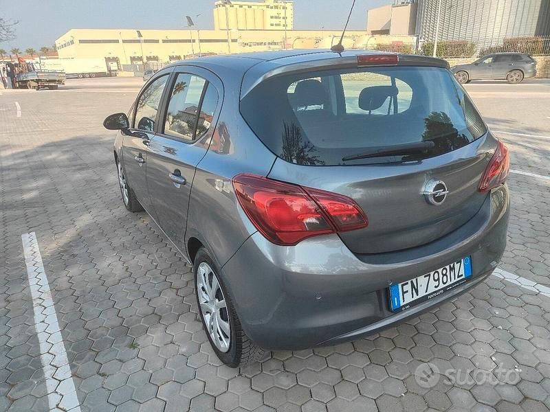 Usata Opel Corsa 90 CV (66 kW) 2019 Grigio Utilitaria