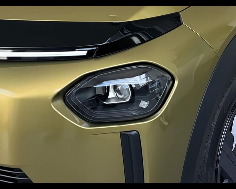 Nuova Lancia Ypsilon 110 CV (80 kW) 2025 Oro Utilitaria
