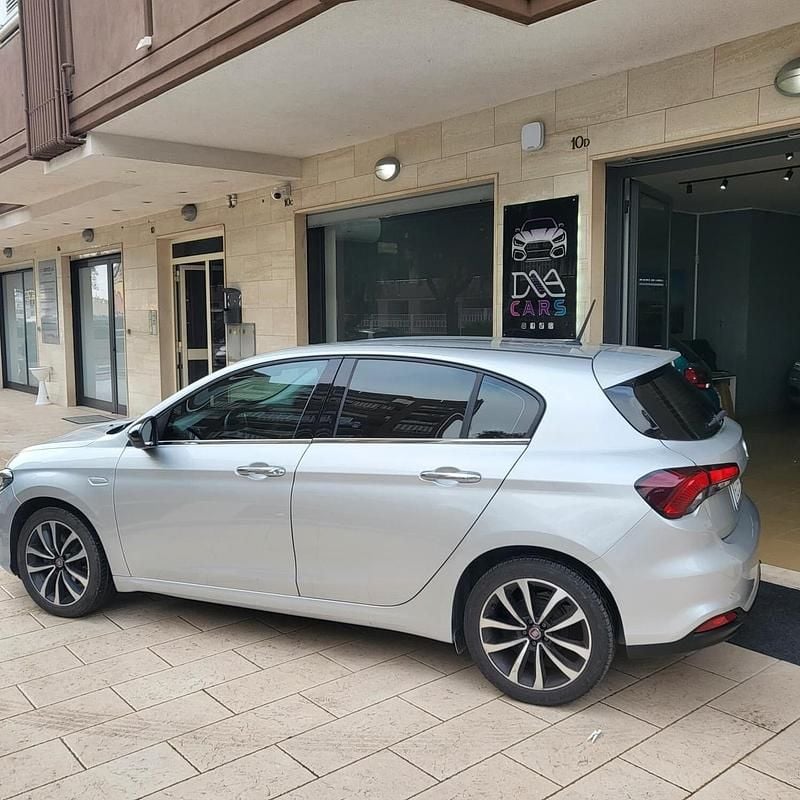 Usata Fiat Tipo Lounge 95 CV (69 kW) 2019 Grigio Berlina