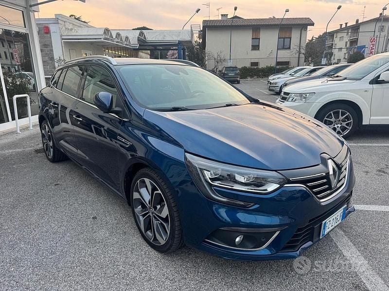 Usata Renault Mégane GrandTour Intens 116 CV (85 kW) 2019 Blu Station wagon