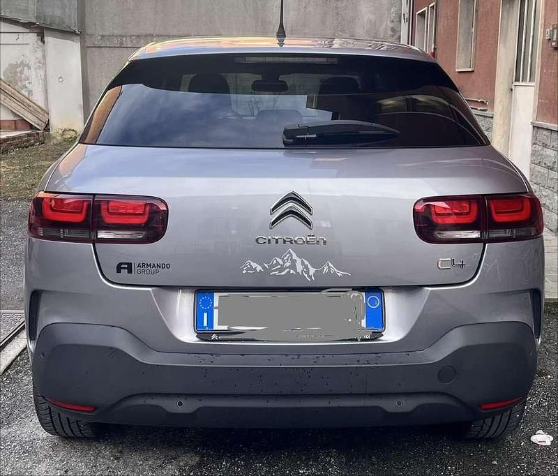Usata Citroën C4 Cactus PureTech 110 CV (80 kW) 2018 Argento Utilitaria