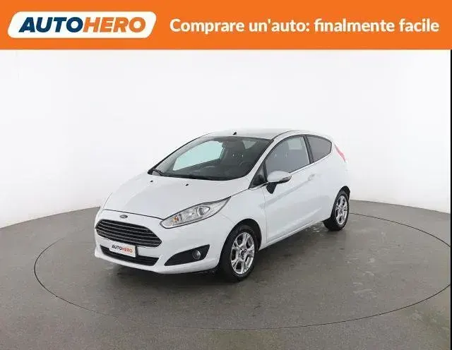 Occasion Ford Fiesta Titanium 75 ch (55 kW) 2017 Blanc Citadine