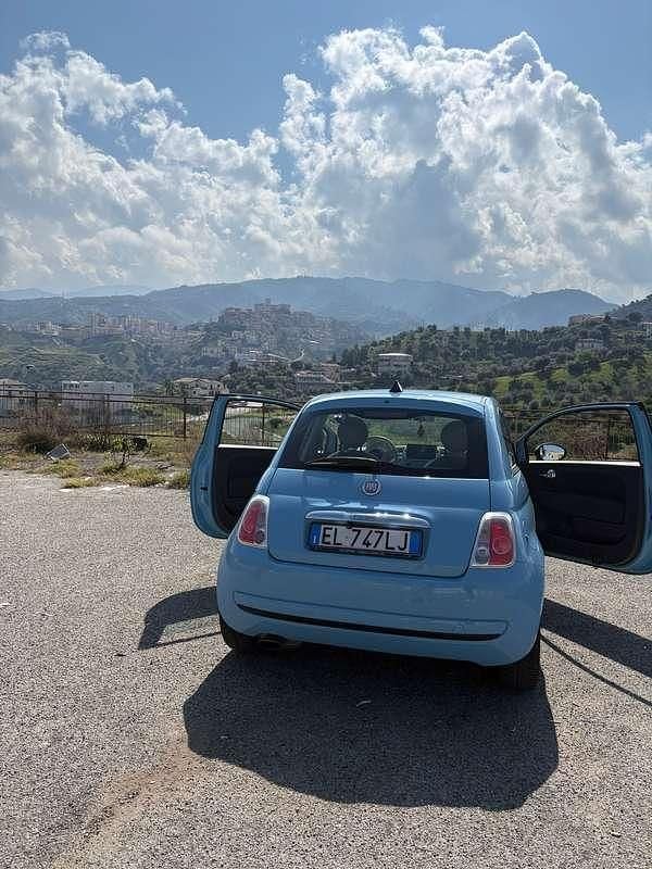 Usata Fiat 500 Pop 69 CV (50 kW) 2012 Blu/azzurro Utilitaria