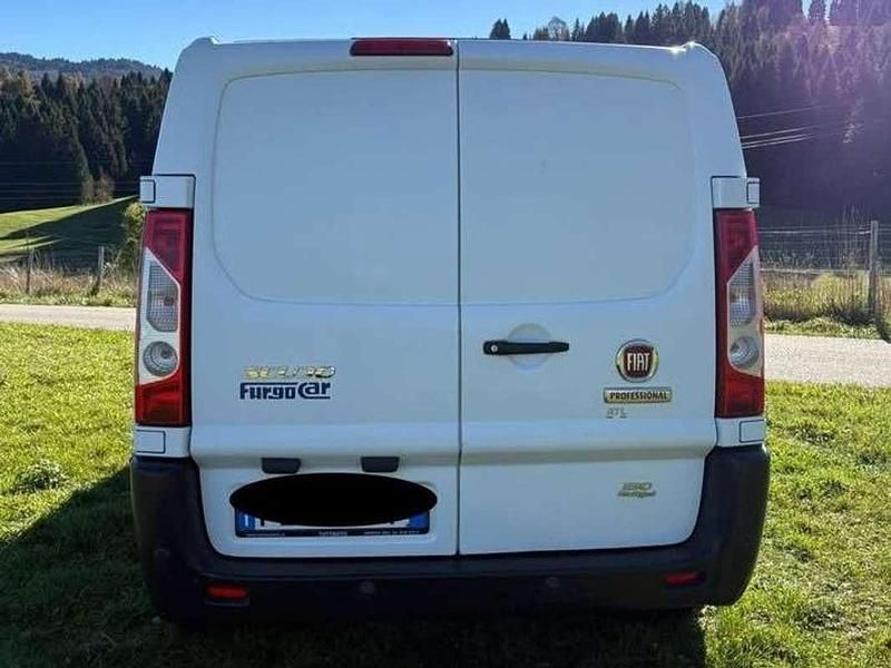 Usata Fiat Scudo 131 CV (96 kW) 2016 Bianco Furgone