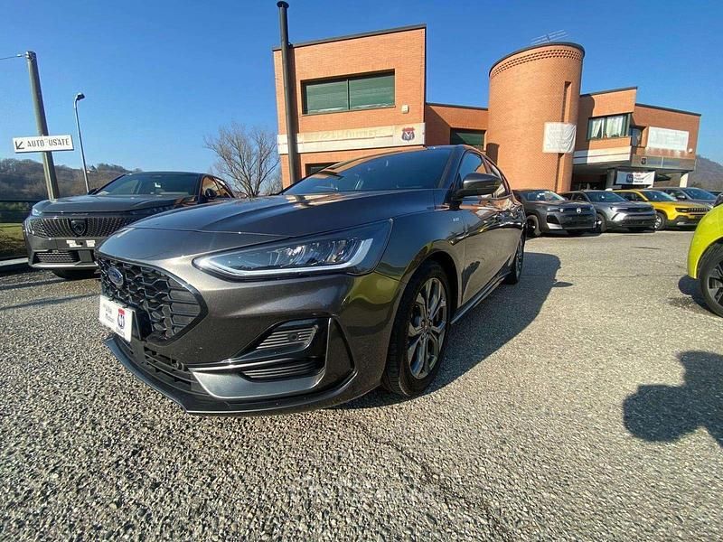 Usata Ford Focus ST-Line 125 CV (91 kW) 2024 Grigio Berlina