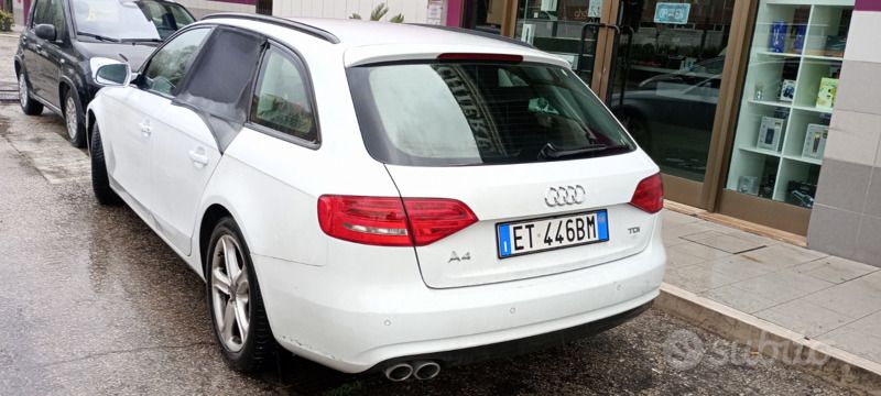 Usata Audi A4 143 CV (105 kW) 2013 Bianco Station wagon