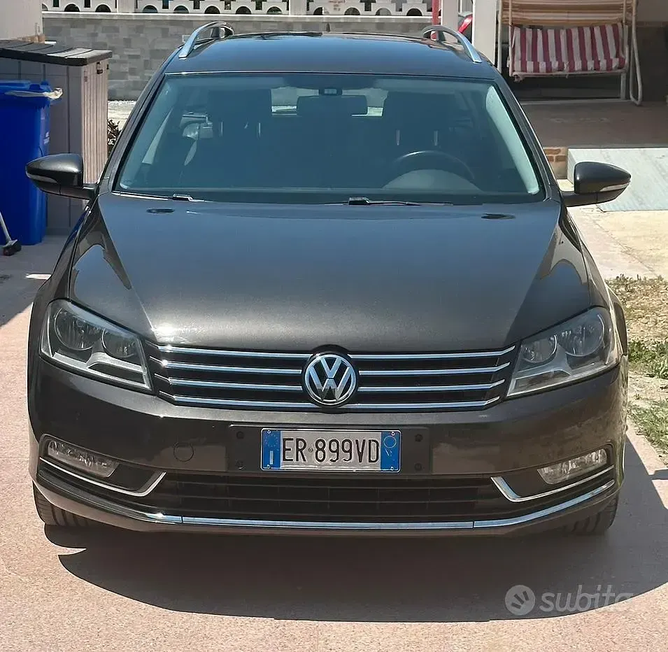 Usata VW Passat 105 CV (77 kW) 2013 Berlina