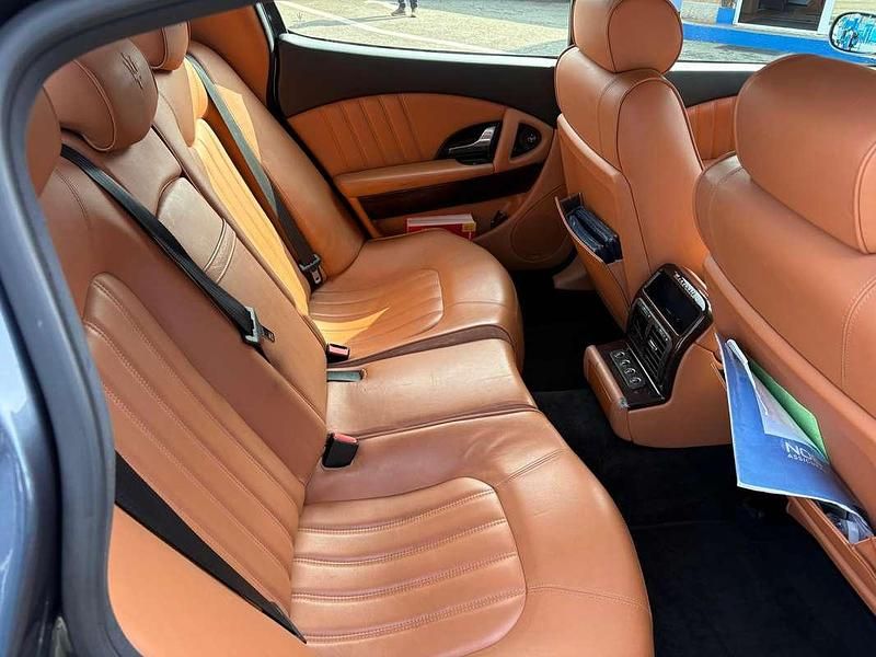 Usata Maserati Quattroporte 400 CV (294 kW) 2005 Blu/azzurro Berlina