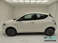 Usata Lancia Ypsilon S 70 CV (51 kW) 2024 Bianco Utilitaria